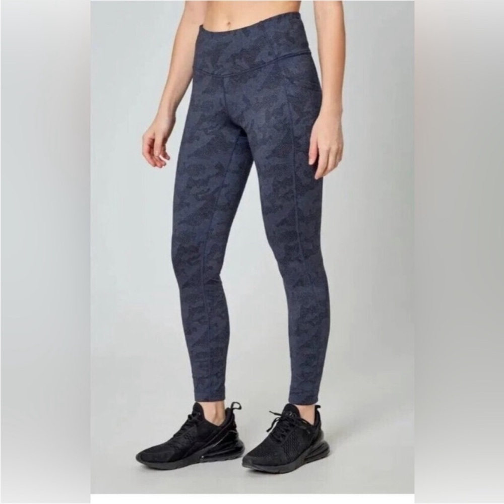 Mondetta Performance Luxury Activewear Leggings Size M thigh pockets